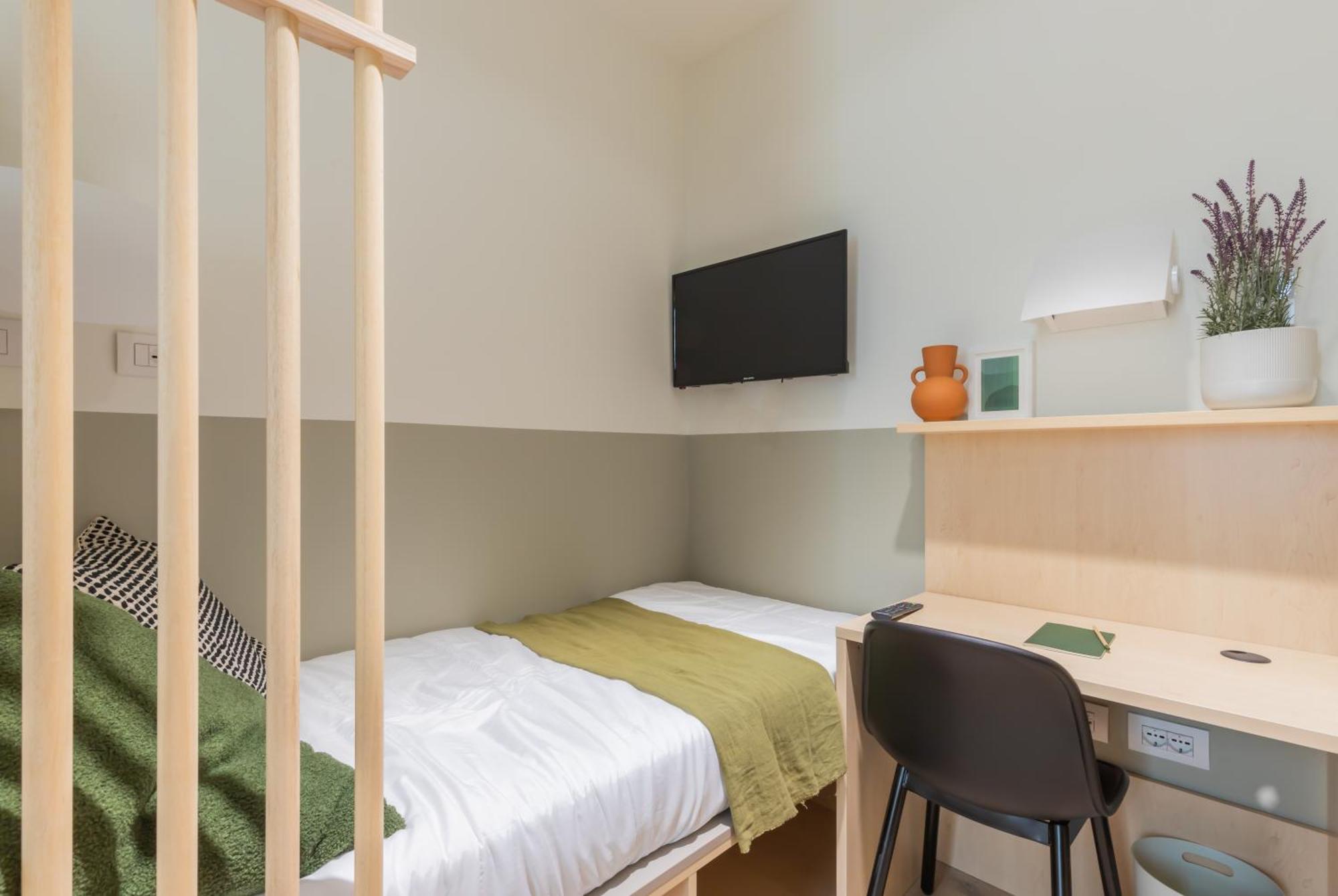 Well-Located Campus Rooms Near City Park Milan Luaran gambar